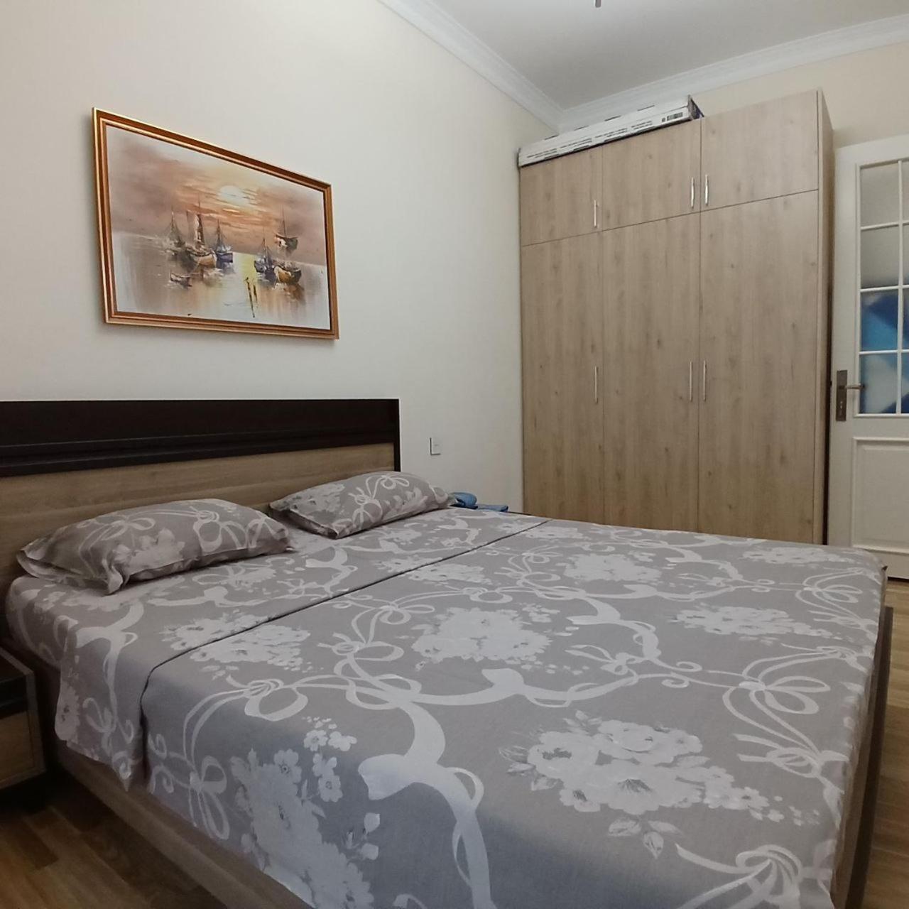Gates Of Baku Apartment Bagian luar foto